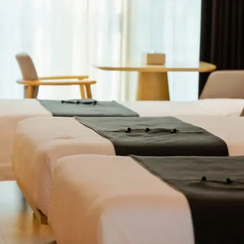 Lingshuang Family Room (Mini Bar + Mlily Sofa Bed + Air Purifier)