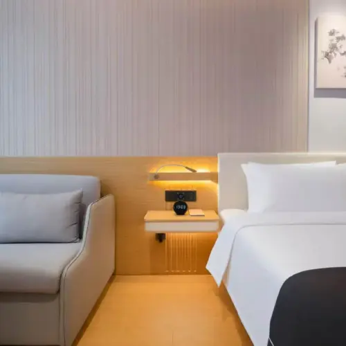Lingshuang Family Room (Mini Bar + Mlily Sofa Bed + Air Purifier)