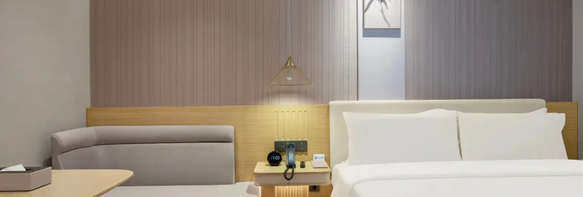 Smart Room (Double Bed)