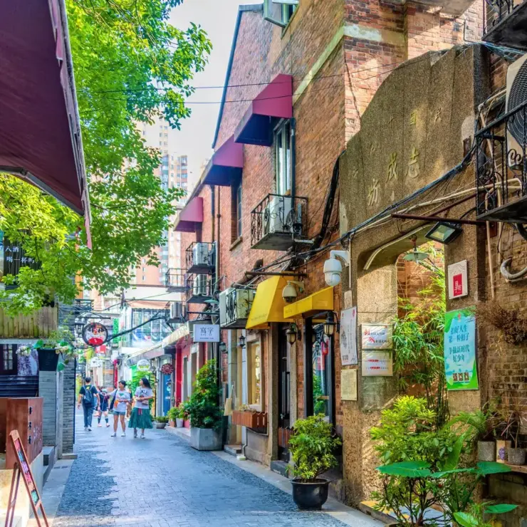 Hidden Gems: Xintiandi and Tianzifang — The Ultimate Guide to Shanghai’s Shikumen Alleys
